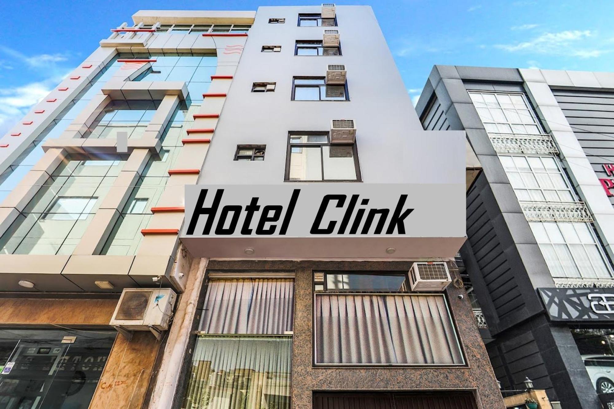 Hotel Clink New Delhi Airport Exterior photo